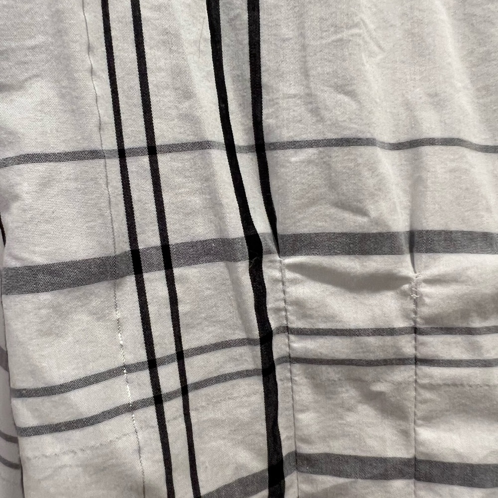 New York & Company 7th Avenue Design Plaid Button Down Shirt - Picture 4 of 5